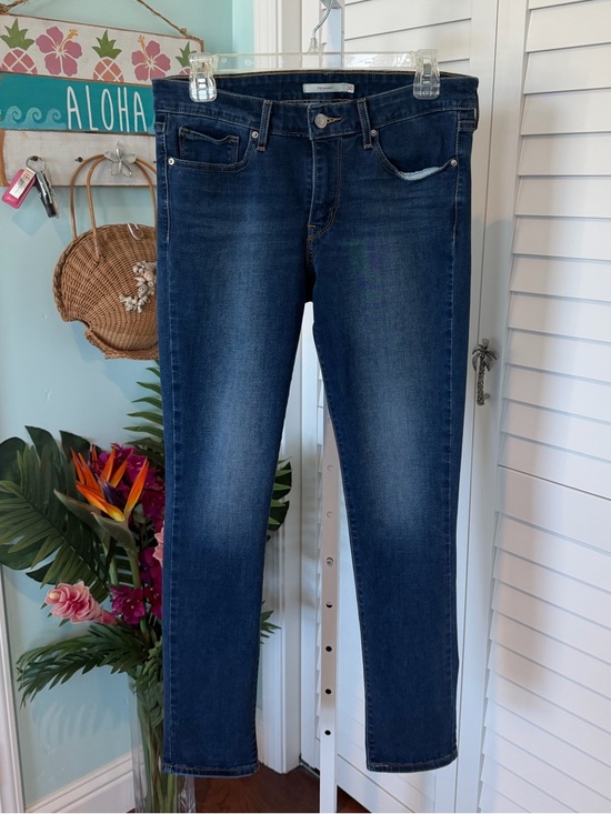 Levi's Denim - Levi's Women's Dark Indigo Straight Leg 711 Skinny Jeans